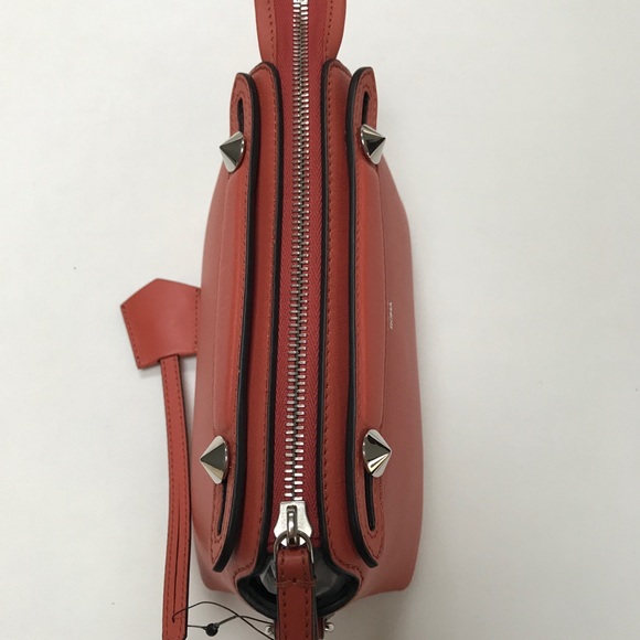 💰SOLD 💰💯AUTHENTIC FENDI BY THE WAY BOSTON - Picture 3 of 8